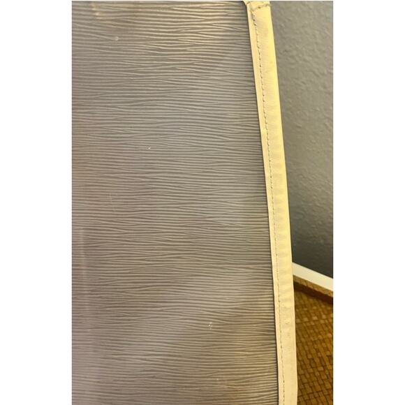 Louis Vuitton Epi Plage Via Tote Bag - Picture 5 of 15